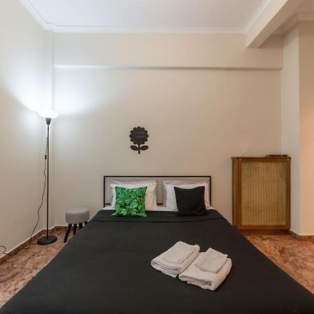 شقة Pink Flat Exarcheia Athens Netflix المظهر الخارجي الصورة